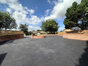 Photo 9- click for photo gallery